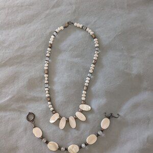 Mother of Pearl Necklace and Bracelet